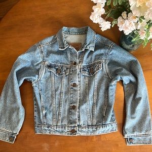 Levi’s Women’s Jean Jacket